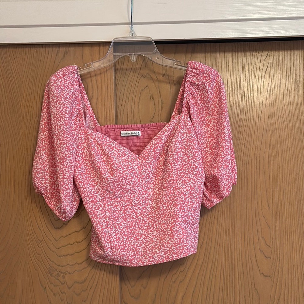 Abercrombie Pink Floral Women's Top